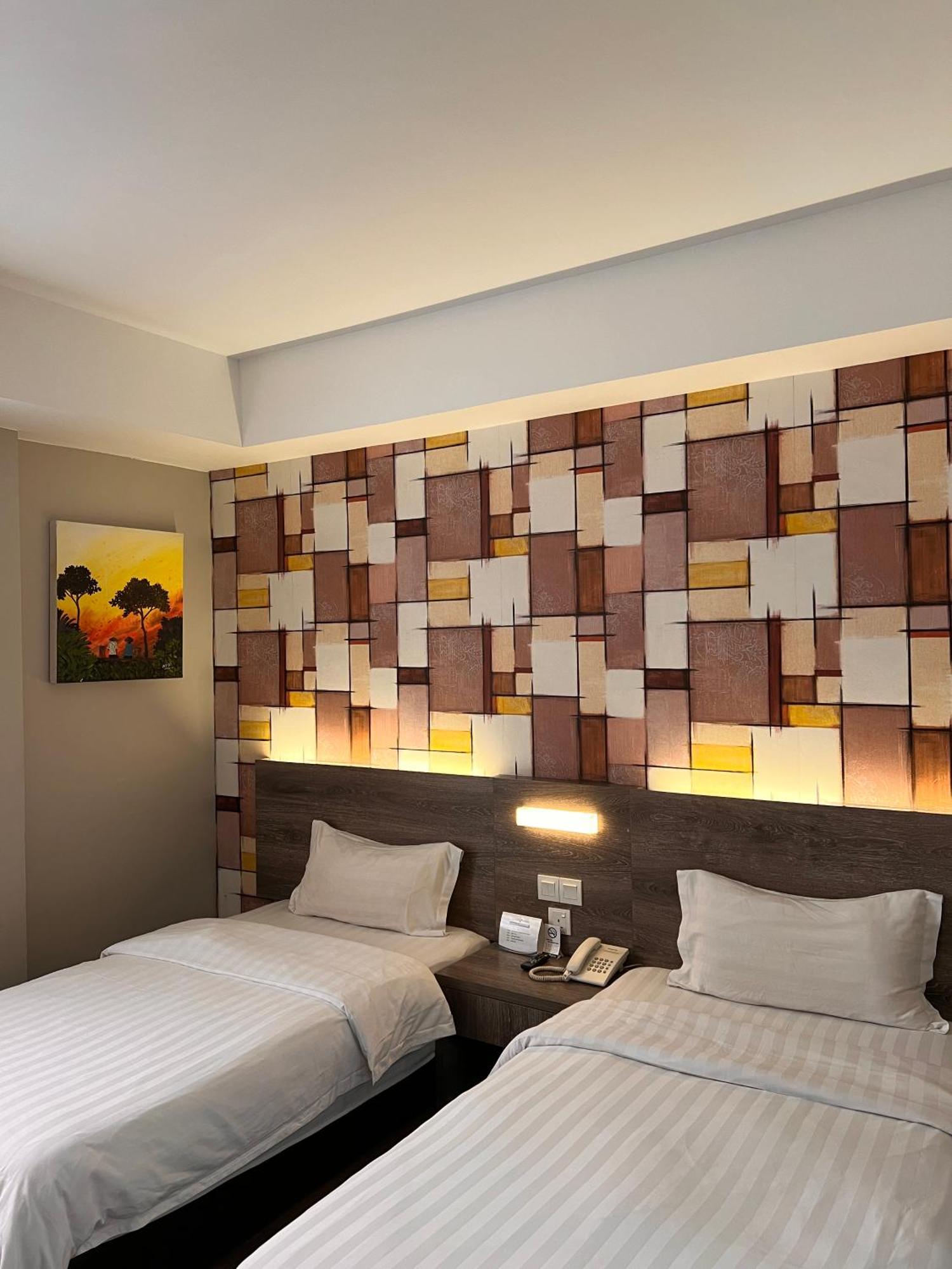 Ajang Hotel Miri Exteriér fotografie