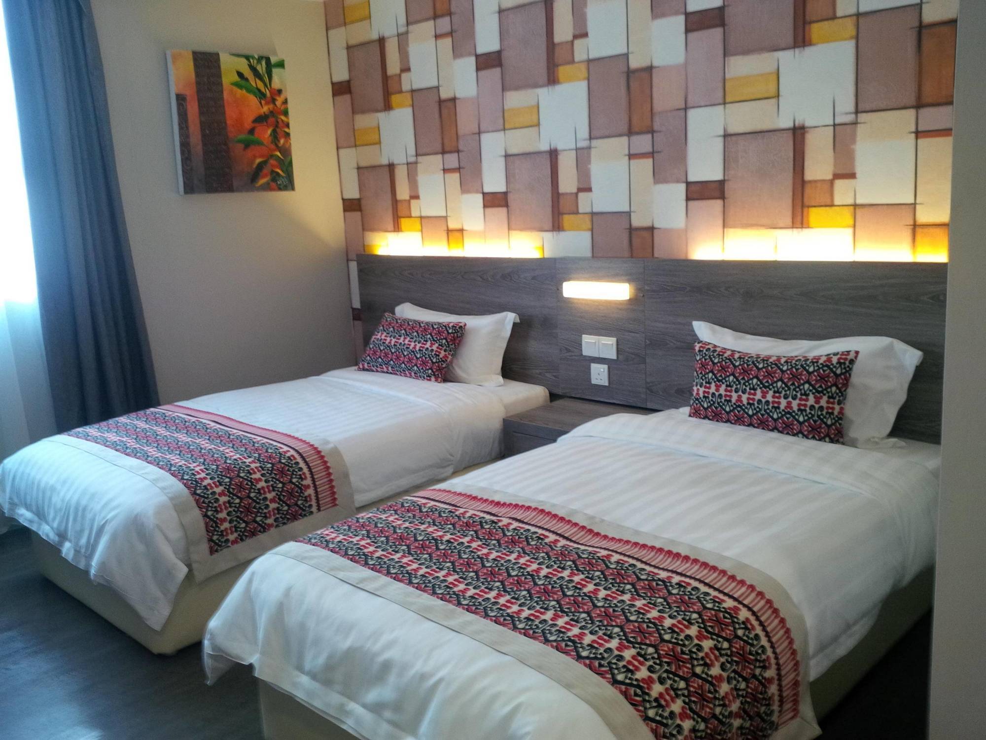 Ajang Hotel Miri Exteriér fotografie