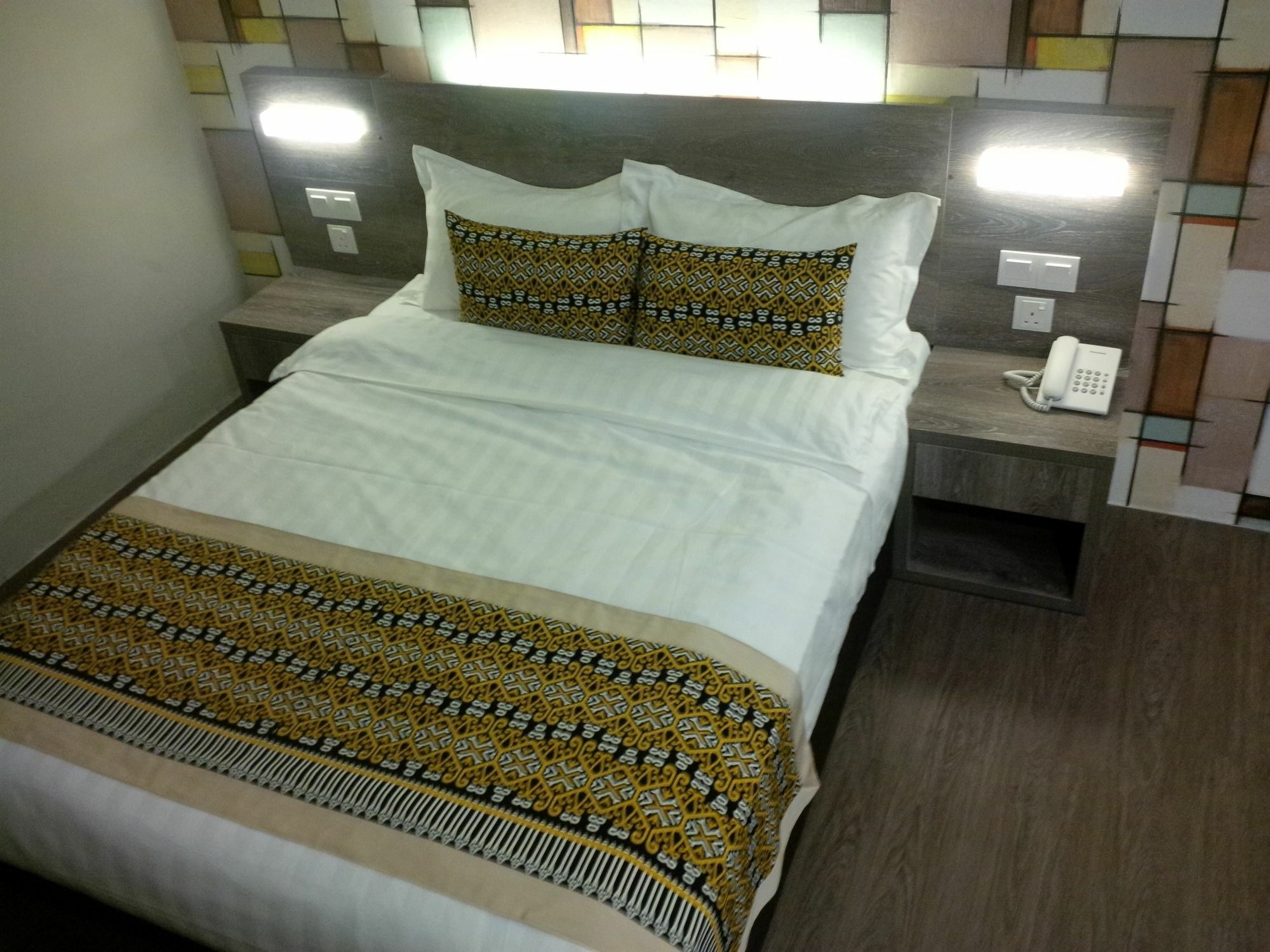 Ajang Hotel Miri Exteriér fotografie